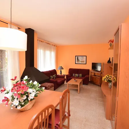 Homeholidaysrentals Rossell I Costa Brava Apartment